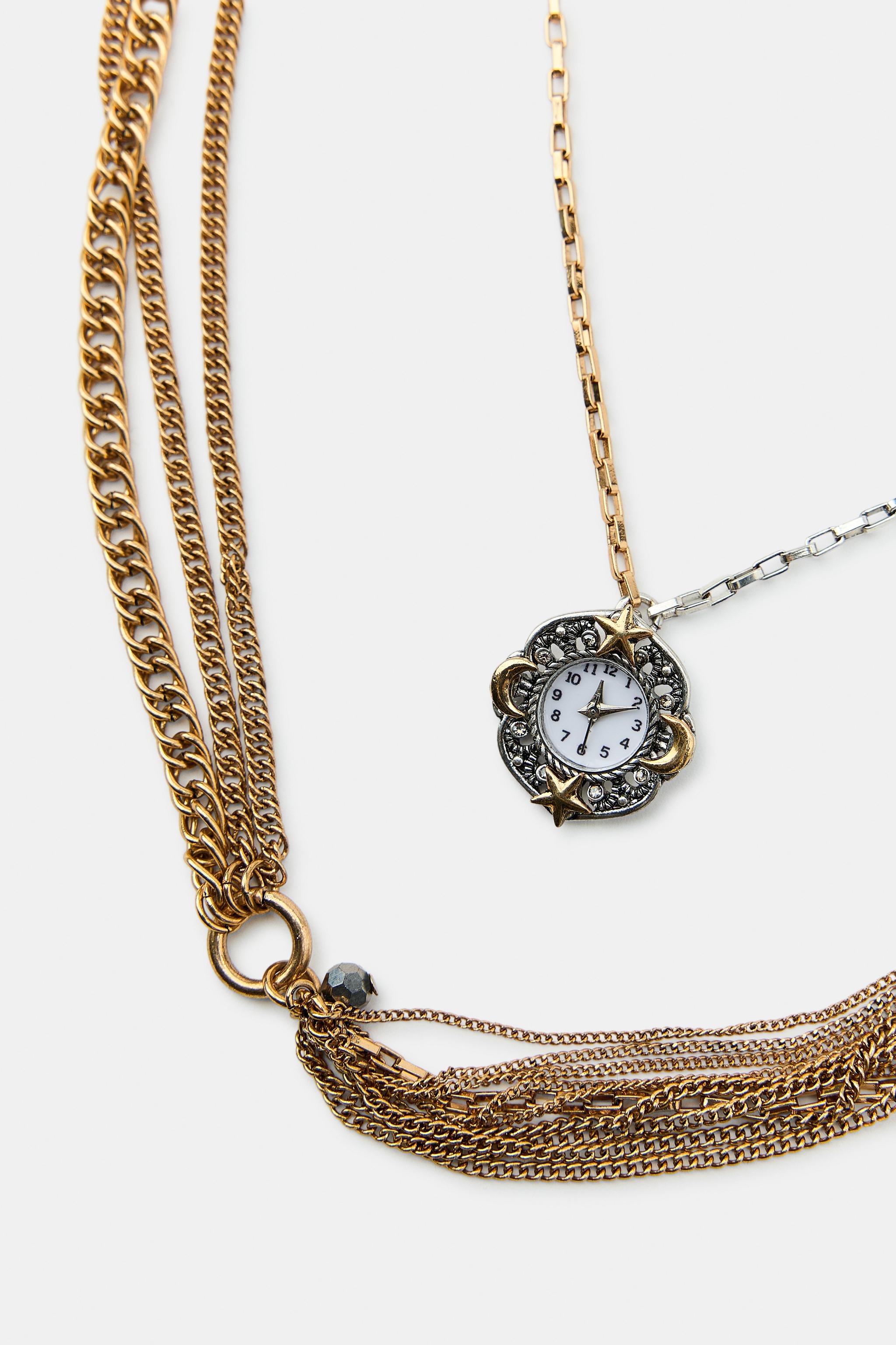 LOT DE 3 COLLIERS CHARMS MONTRE